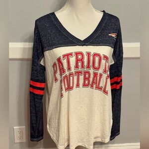 NFL New England Patriots Sheer Long Sleeve Blue White Red V-Neck Sparkle T-Shirt